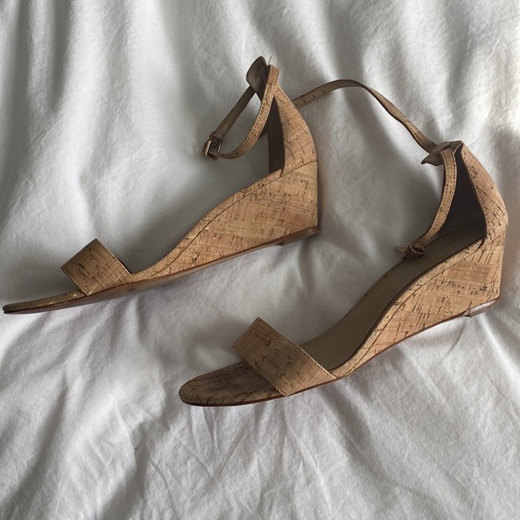 Ann Taylor 2” Cork Wedge - Picture 4 of 4